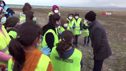 - Van Gölü sahilinde tonlarca çöp toplandı