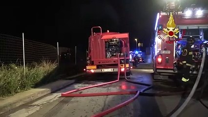 Quartu Sant’Elena (CA) - Incendio in deposito pneumatici (16.02.21)