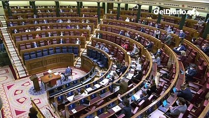 Un diputado de la CUP reproduce una canción de Pablo Hasel en la tribuna del Congreso