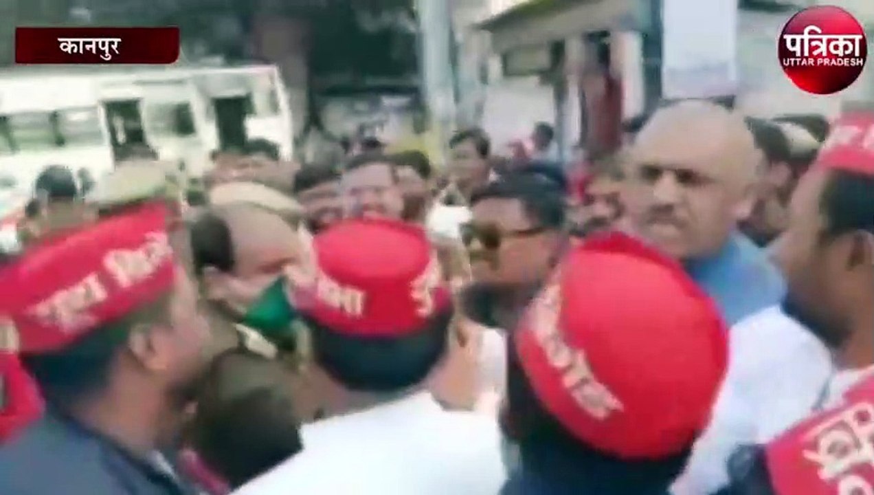 जब से भाजपा आई है कमरतोड़ महंगाई है, सपा ने गैस...