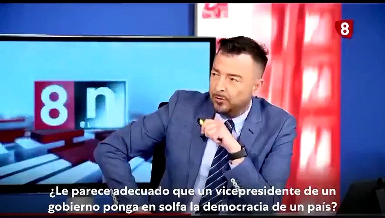 El presidente del TSJCyL  afirma que Iglesias y el PCE ponen "a la democracia española en solfa" y los de Podemos se ponen histéricos