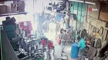 Bir işçinin hayatını kaybettiği imalathanedeki varil patlaması kameraya yansıdı