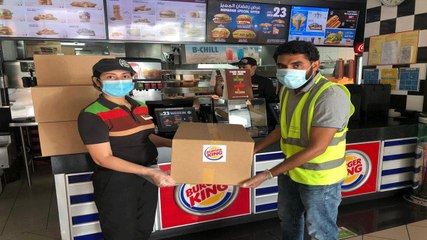 مساهمات مضيئة لمطاعم الوجبات السريعة