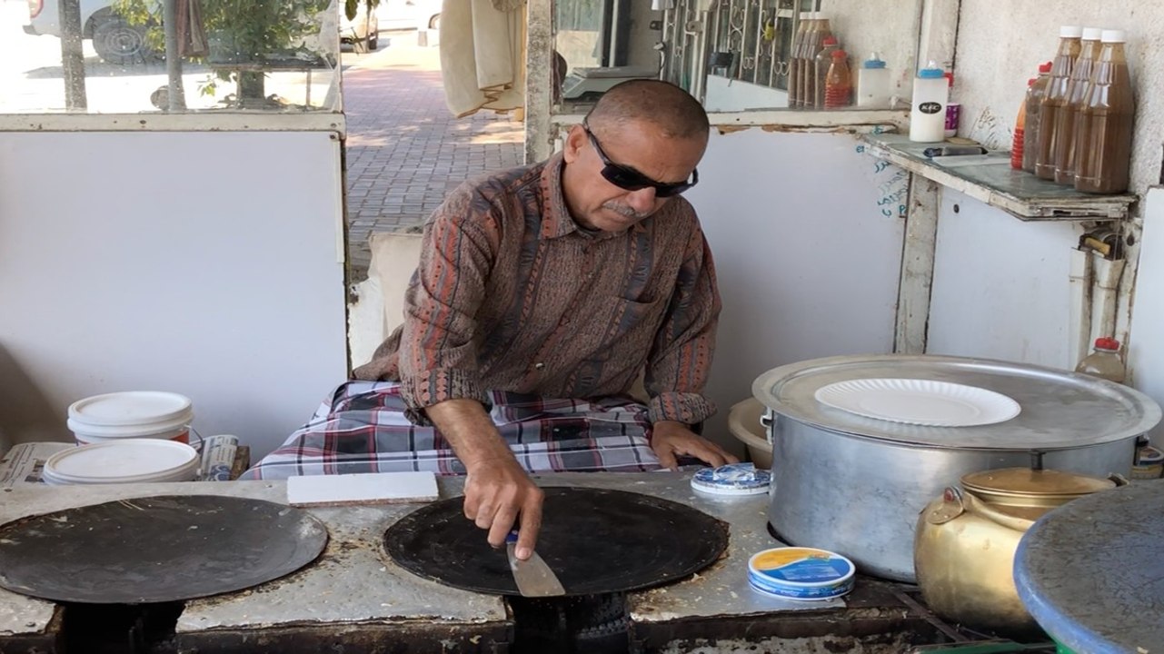 يونس عبّاس.. نصف قرن من الطعم الأصيل في دبي