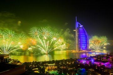 أفضل الأماكن لمشاهدة الألعاب الناريّة في برج خليفة بعيدًا عن الازدحام