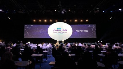 "مدرسة" مبادرة من محمد بن راشد آل مكتوم لتحسين جودة التعليم