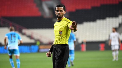 تقنية الفيديو في ملاعب الإمارات