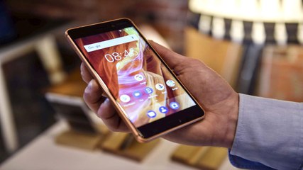 هل يكون "بوثي" بديلاً لـ"سيلفي"؟