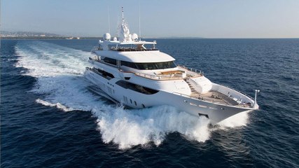 يخوت فاخرة في دبي