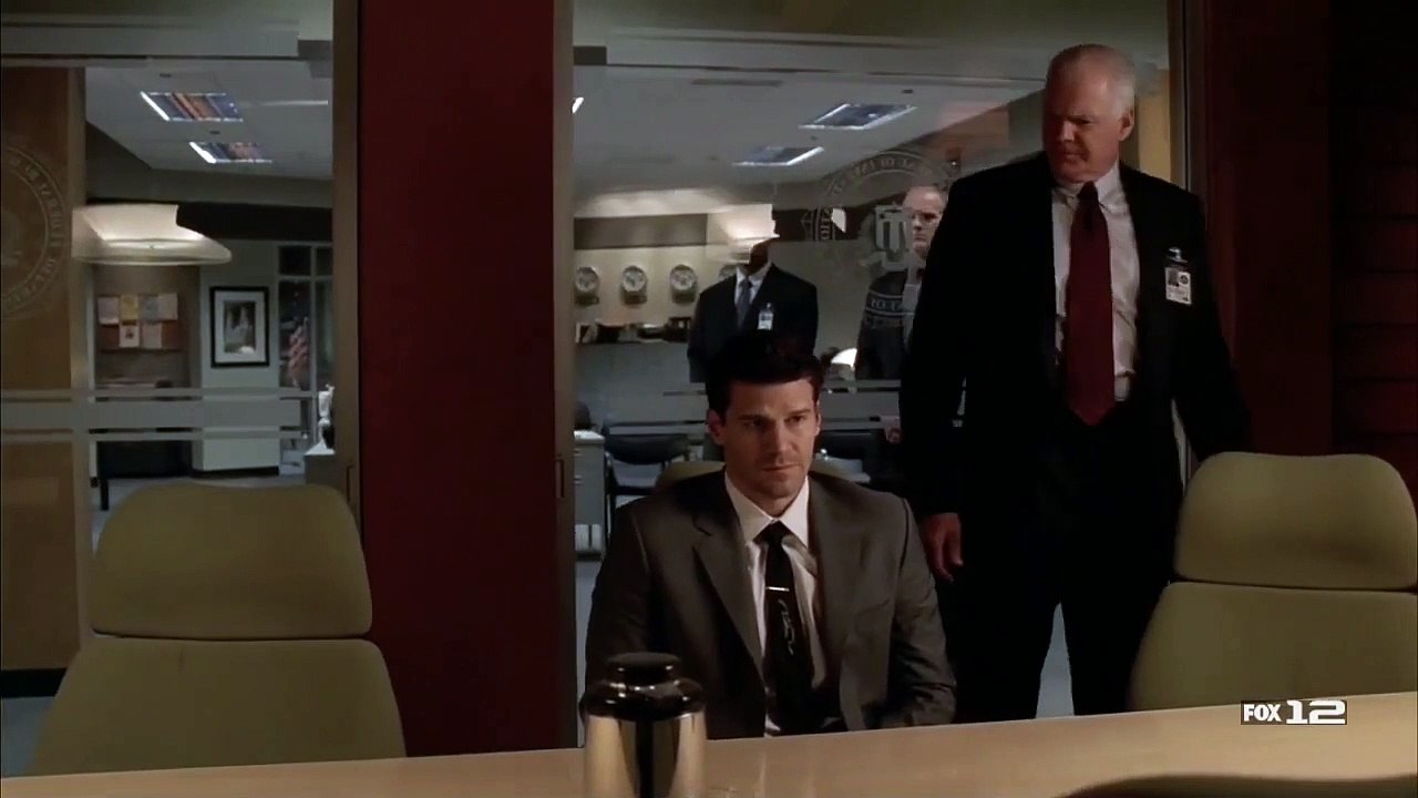 Bones 2x11 - Booth gets fired