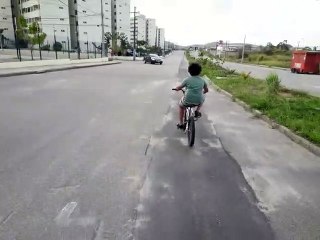 RAPHAELL ANDANDO DE BIKE EM IPOJUCA-PE 16_02_2021 (OSMILTON E THÁBATTA)
