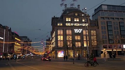 Egyelőre marad a kijárási tilalom Hollandiában
