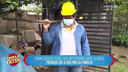 Estudia ingeniería petrolera y trabaja de albañil para ayudar a su familia