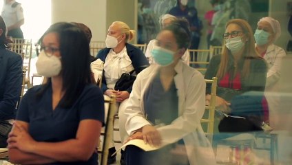 El testimonio de Ingrid Herrera, una Médico intensivista que vacunó contra el COVID-19 este lunes