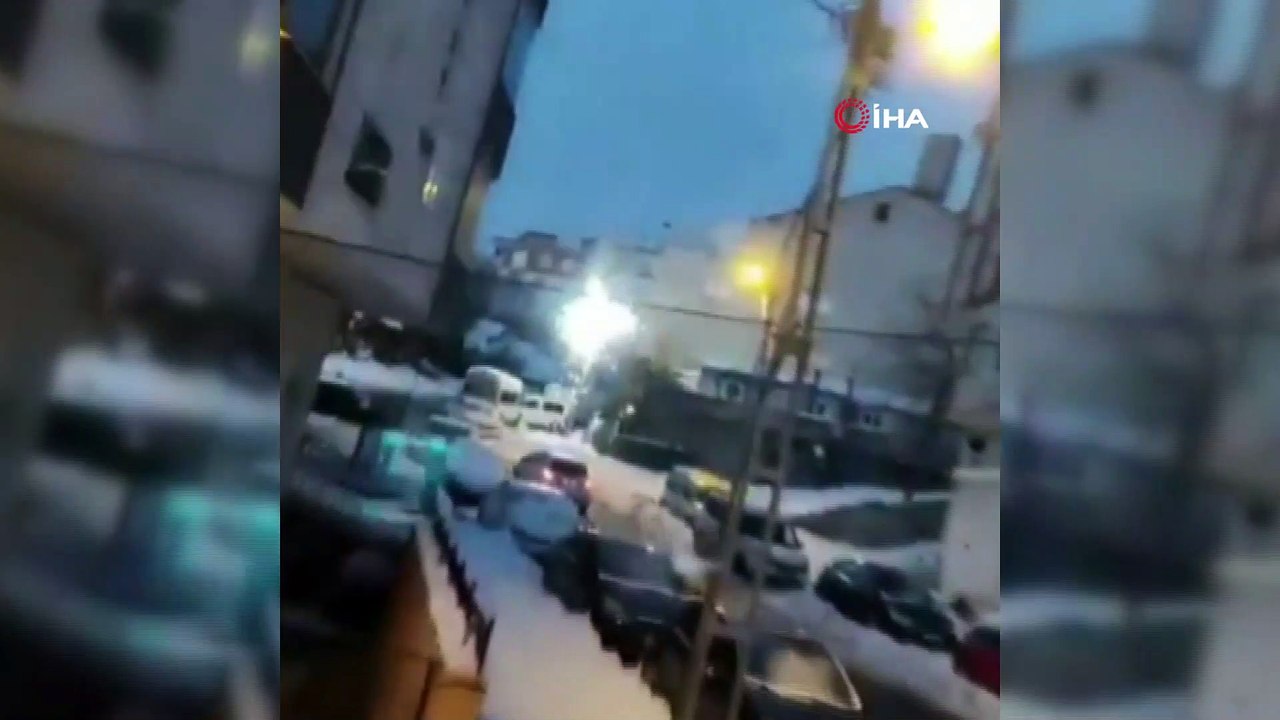 Elektrik telleri havai fişek gibi patladı