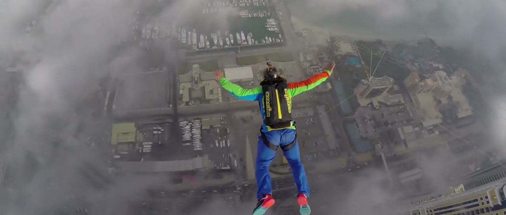 Dream Jump - Dubai.. Bungee jumping.. Amazing jumping.