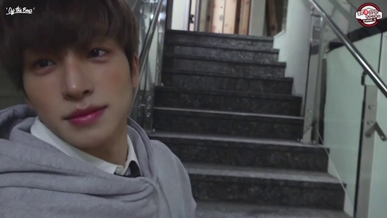 ［翻️️繁中］210121 _ OFF THE BOYZ DAZED BEHIND 三週年畫報拍攝幕後花絮