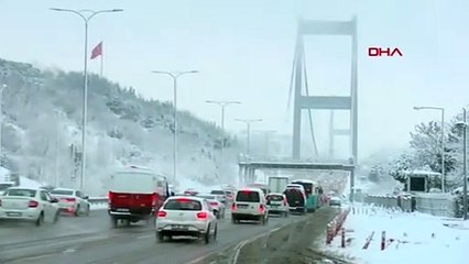 İstanbul'da trafik kilitlendi!