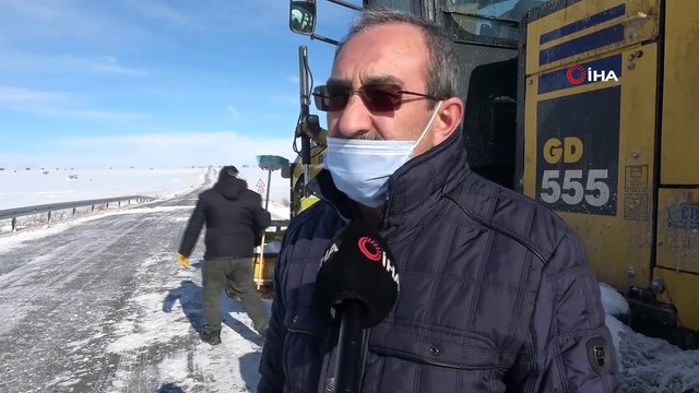 Tipiye Rağmen Karla Mücadele Çalışmaları Sürüyor