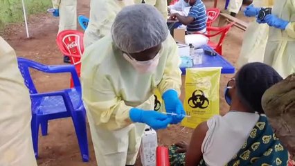 Download Video: El Congo comienza una campaña de vacunación para poner freno al brote de ébola en el país