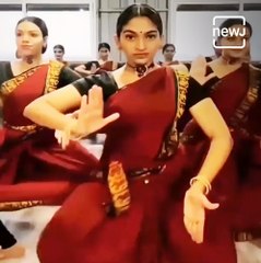 Bharatanatyam For Aigiri Nandini By Team Anartana Will Leave You Awestruck!