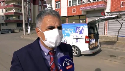 - Ankara Büyükşehir Belediyesi’nden çocuklara süt desteği