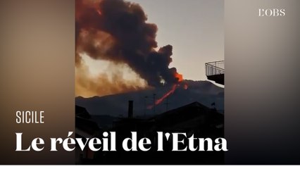 L'impressionnant panache de l'Etna entré en éruption en Sicile