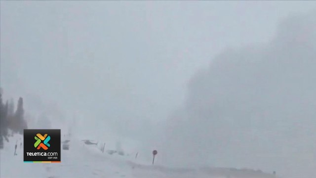 tn7-avalancha-cubre-carretera-en-utah-170221