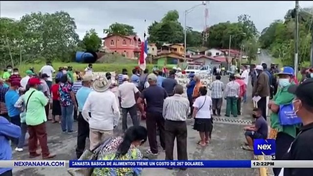 Jubilados y pensionados realizan protesta en Changuinola - Nex Noticias