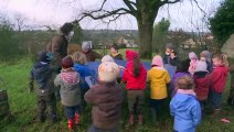 Francia: lezioni all'aria aperta, che aiutano contro il Covid e fanno divertire i bambini