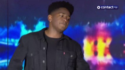 Lisandro Cuxi interprète "Danser" en live