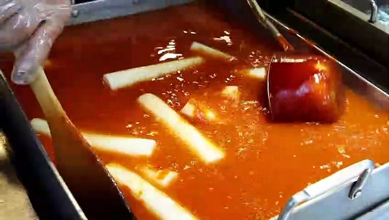 가래떡 떡볶이,순대,어묵,밀떡볶이,떡볶이로 대박난 곳! - 우리 할매 떡볶이Spicy tteokbokki,fish cake,fried foodsKorean street food