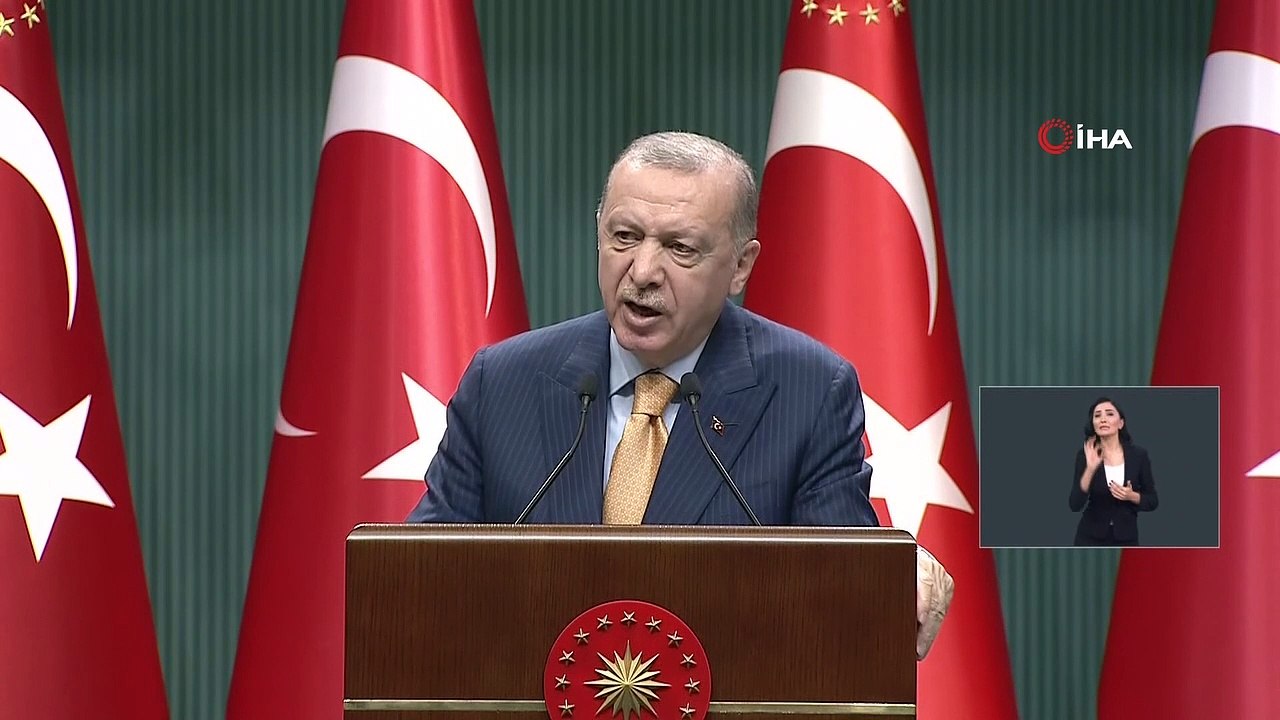 Cumhurbaşkanı Recep Tayyip Erdoğan:- “İllerimizi Sağlık Bakanlığımızın belirlediği kriterlere göre 4 gruba ayırarak Mart ayı başı itibari ile kademeli normalleşme sürecini başlatıyoruz”