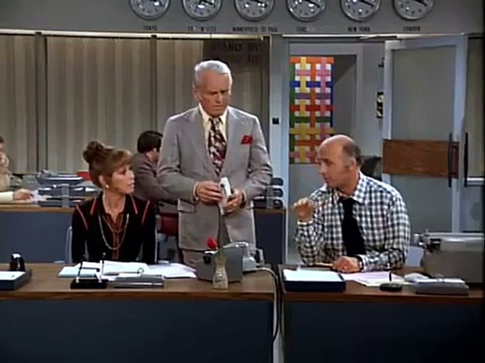 Mary Tyler Moore (S04E15) Happy Birthday, Lou!