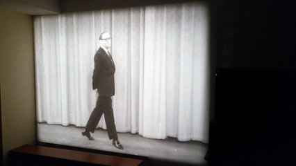 The Jack Benny Show - 3/31/64 - Season 14, Episode 25