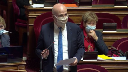 Bénévoles dans les hôpitaux : le Sénat reste sur ses gardes