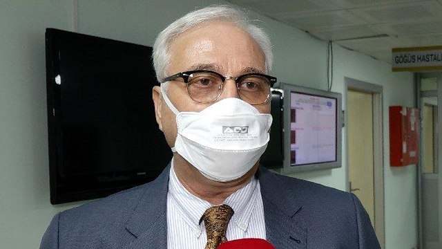 Prof. Dr. Özlü: Karadeniz'de vakalar aile içi ziyaretler ve cenaze taziye ziyaretlerinde artıyor