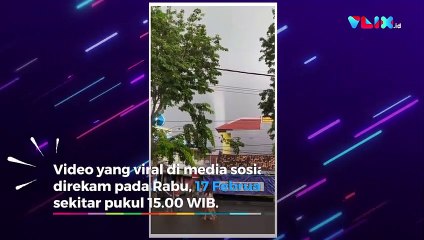 Air Laut Surabaya Berputar Menuju Langit, Fenomena Apa Ini?