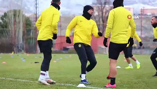 Umut Bulut, rekora koşuyor