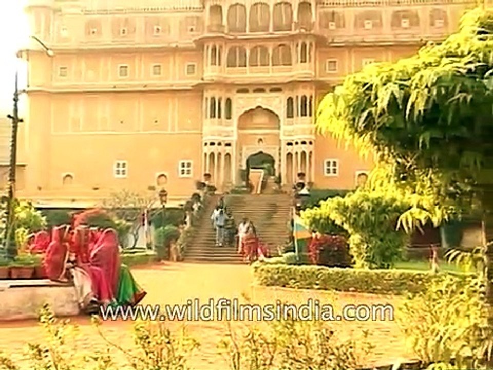 Shooting 'Swami Vivekananda' - we take you to the sets with  Mithun Chakraborty, Tanuja, Hema Malini