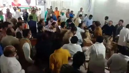 प्रदेश कांग्रेस कार्यालय में हुई कांग्रेस कार्यकर्ताओं में हुई मारपीट