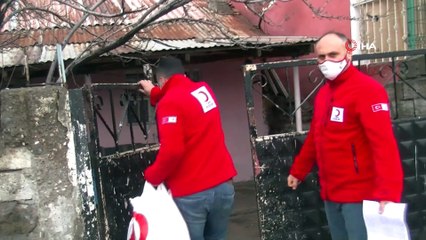 Kızılay’dan anne ve kızına yardım eli