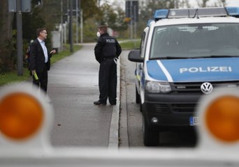 En allemand, Olivier Véran conjure son voisin outre-Rhin de ne pas fermer ses frontières