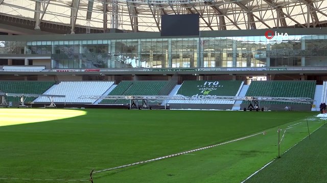 Hakan Karaahmet: 'Daha fazla desteğe ihtiyacımız var'