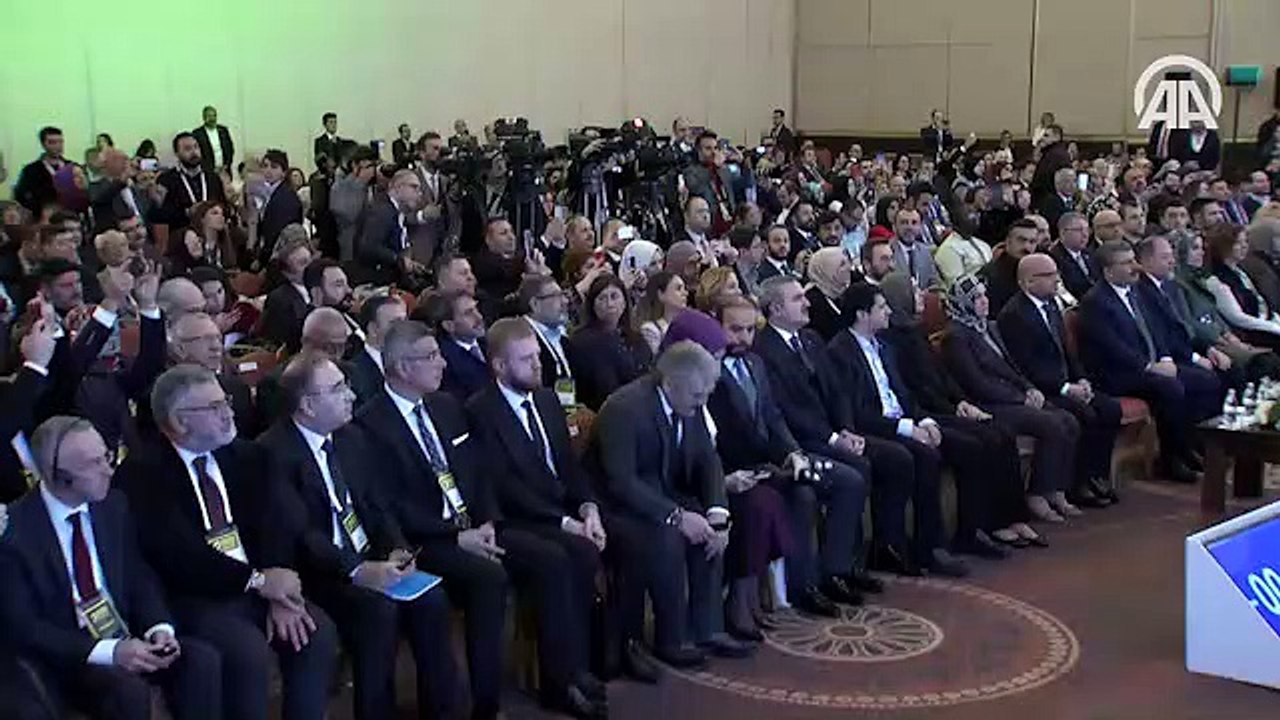 Cumhurbaşkanı Erdoğan: Helikopter kazasında kaybettiğimiz askerlerimize Allah'tan rahmet diliyorum