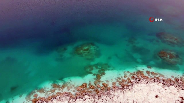 Azalan yağışlar, Salda Gölü’nü kuruma tehlikesi ile karşı karşıya bırakıyor