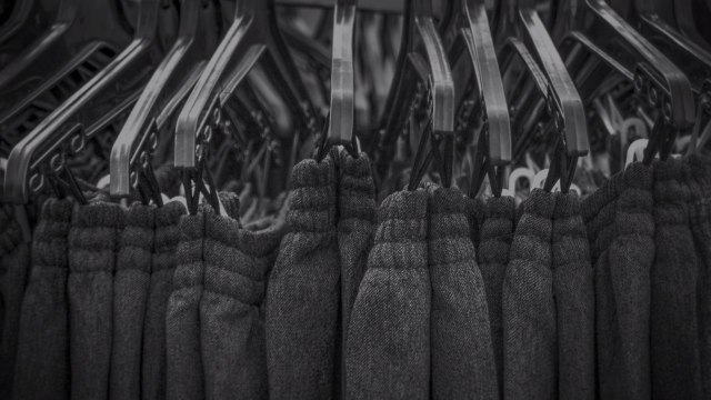 Everlane’s Latest Launch Includes Insanely Stylish Tracksuits for Men and Women