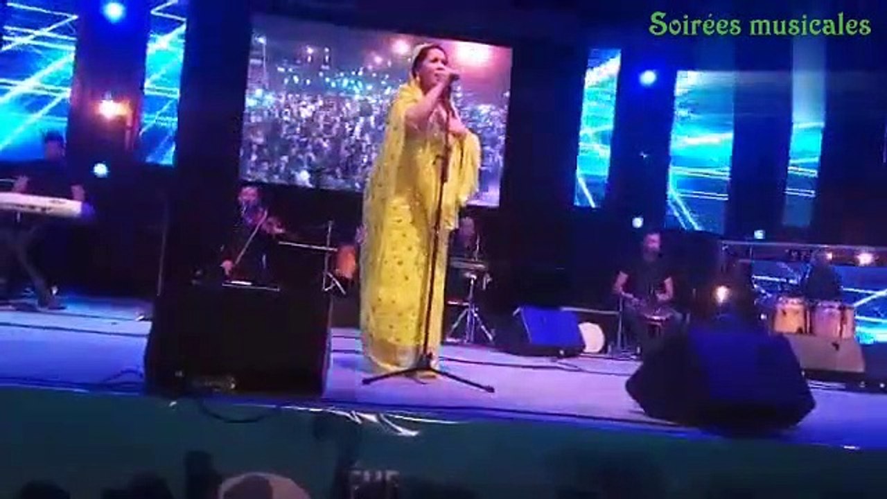 سعيدة شرف بمهرجان تيمزار تيزنيت