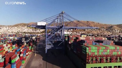 UE revê estratégia comercial para relançar economia