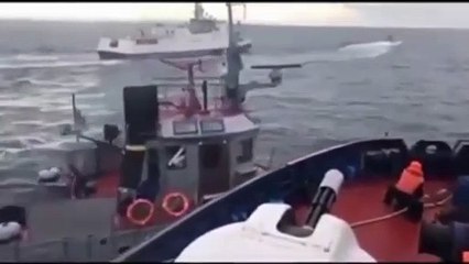 Karadeniz'de gerilim! Ruslar Ukrayna gemisine böyle saldırdı